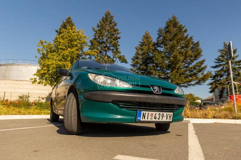 Peugeot 206 