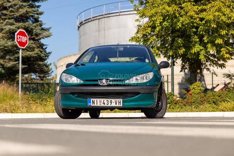 Peugeot 206 