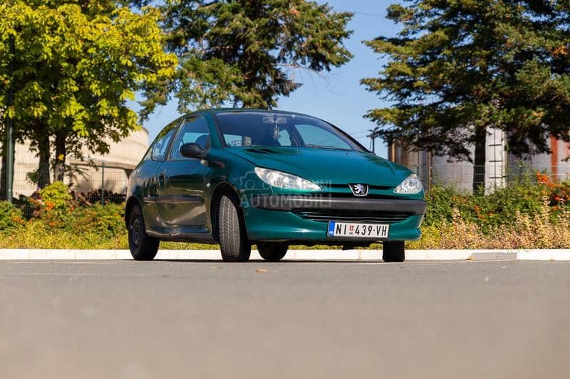 Peugeot 206 