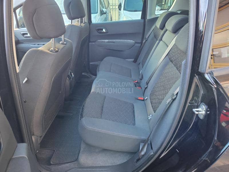 Peugeot 3008 1.6HDI/PANO/SERV