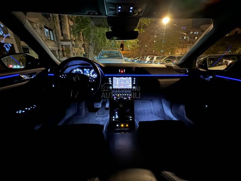Škoda Superb 2.0 TDI LK