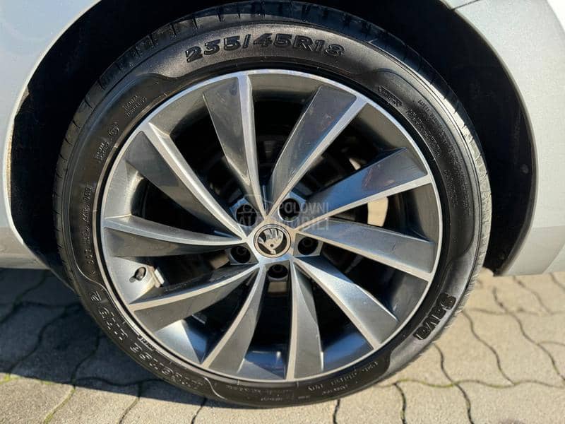 Škoda Superb 2.0 TDI LK