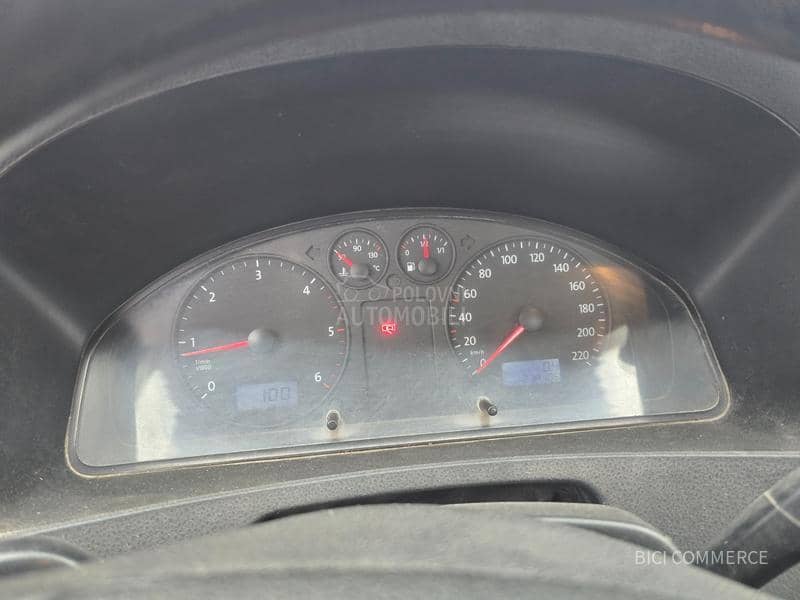 Volkswagen Transporter T5 2.5 TDI 4X4