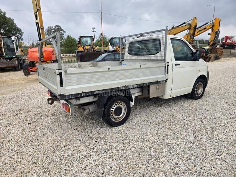 Volkswagen Transporter T5 2.5 TDI 4X4