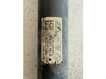 kardan za Porsche Cayenne od 2010. do 2015. god.