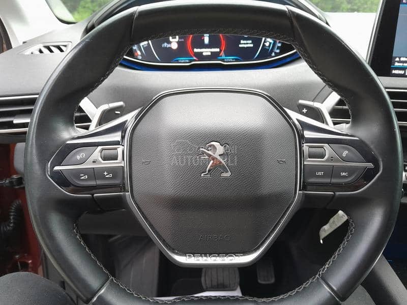 Peugeot 3008 ALLURE
