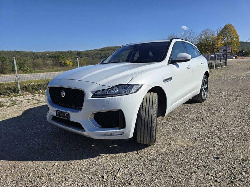 Jaguar F pace S Virtual