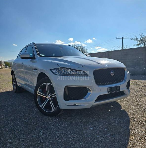 Jaguar F pace S Virtual