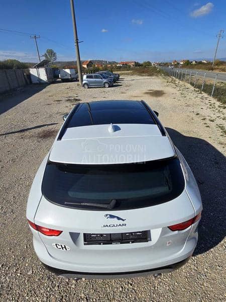 Jaguar F pace S Virtual