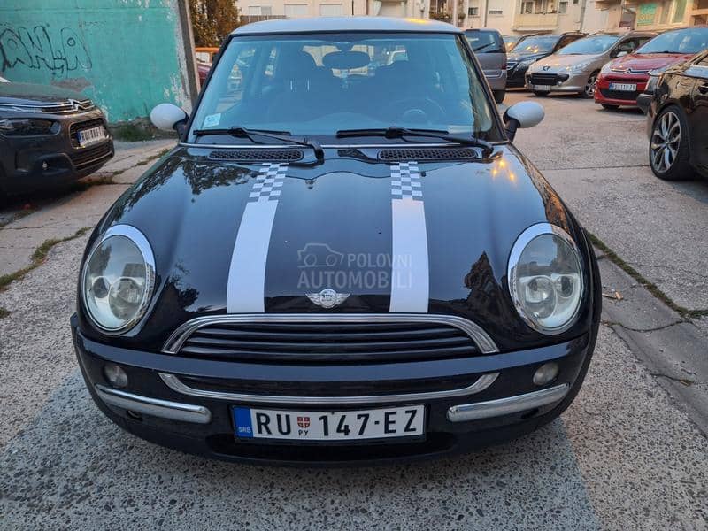 MINI One 