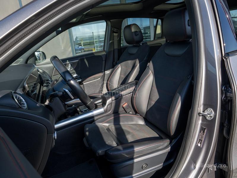 Mercedes Benz GLA 200 AMG Line