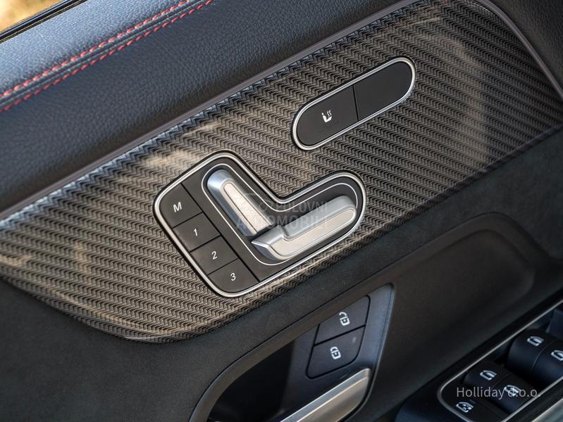 Mercedes Benz GLA 200 AMG Line