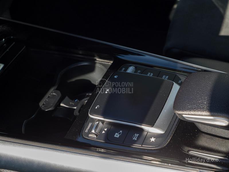 Mercedes Benz GLA 200 AMG Line