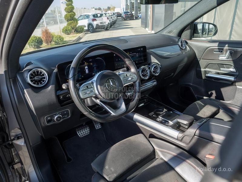 Mercedes Benz GLA 200 AMG Line