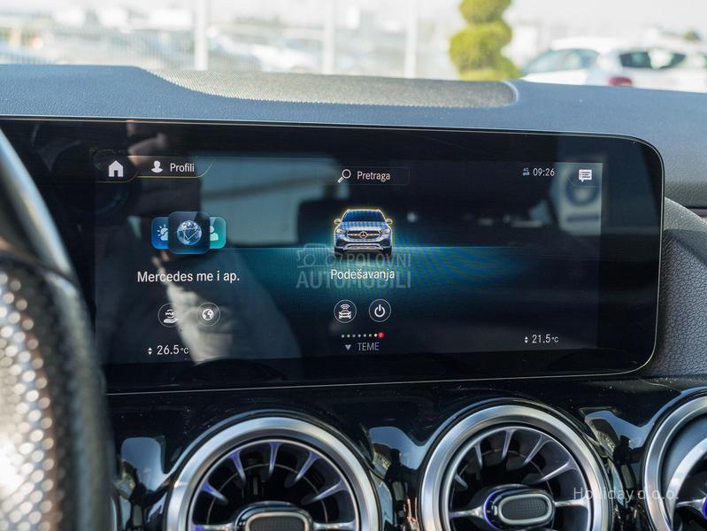 Mercedes Benz GLA 200 AMG Line