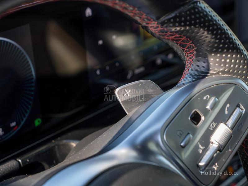 Mercedes Benz GLA 200 AMG Line