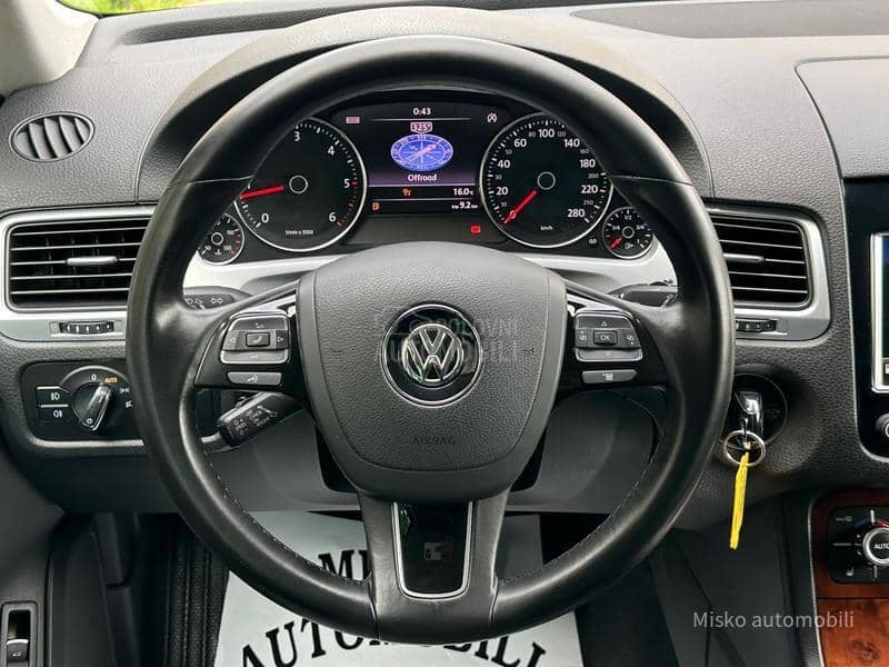 Volkswagen Touareg 3.0 TDI DSG 4x4 Led