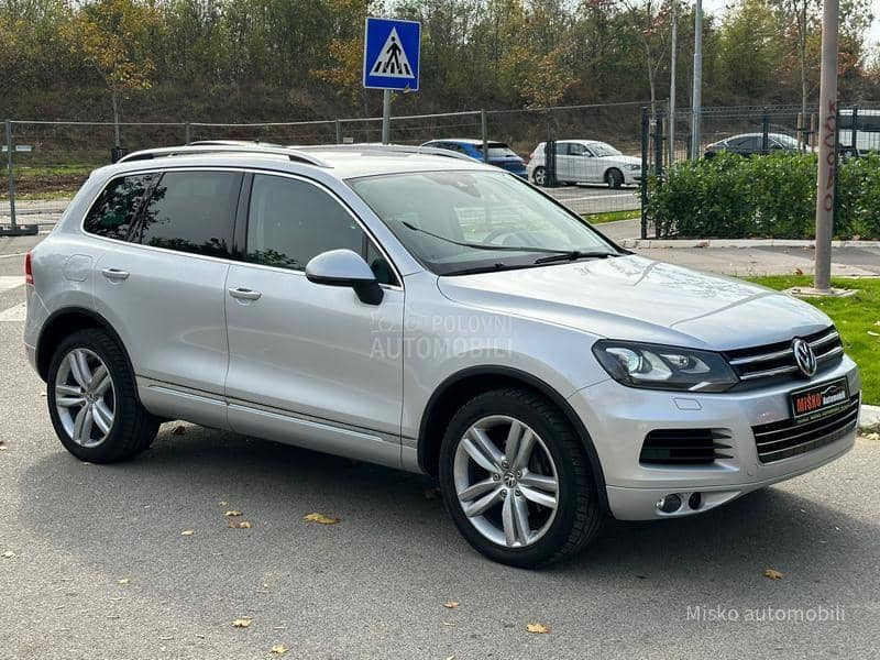 Volkswagen Touareg 3.0 TDI DSG 4x4 Led
