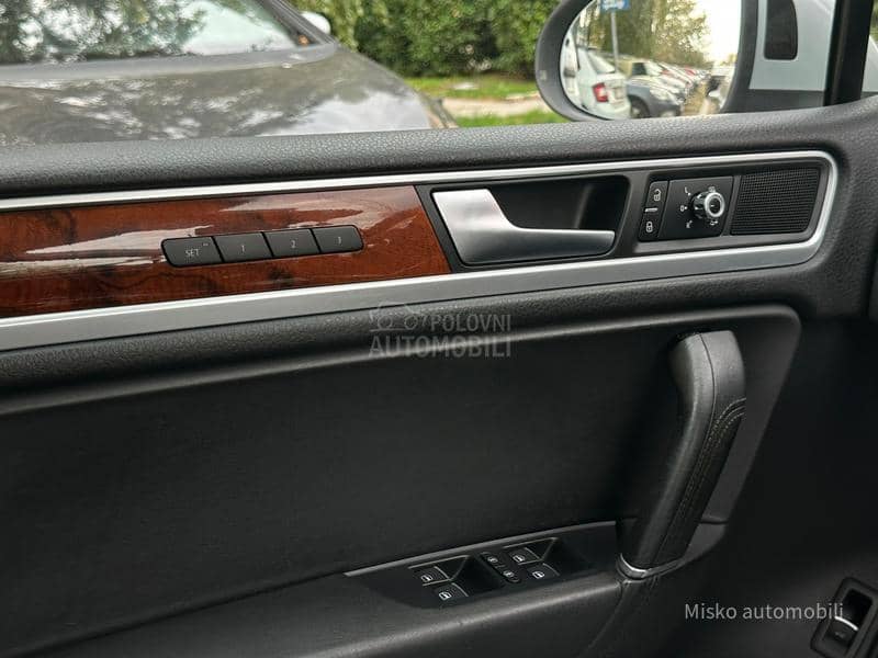 Volkswagen Touareg 3.0 TDI DSG 4x4 Led