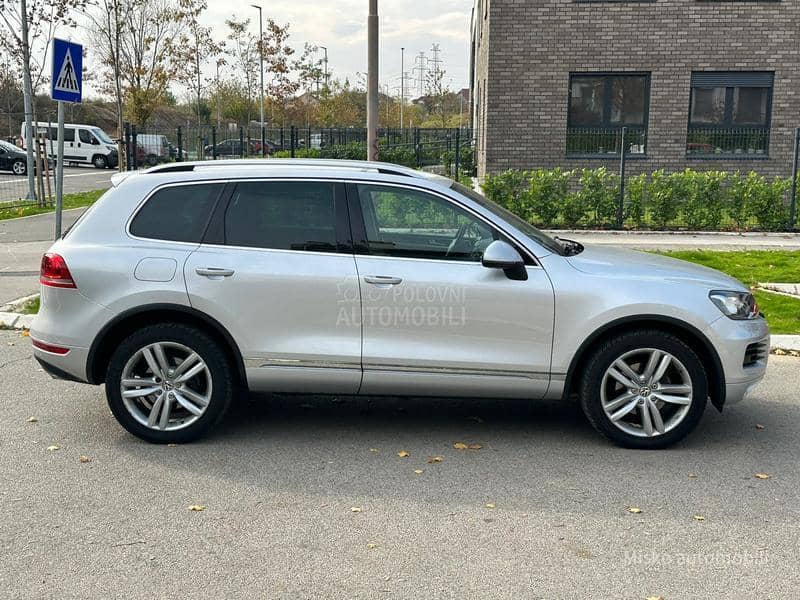 Volkswagen Touareg 3.0 TDI DSG 4x4 Led