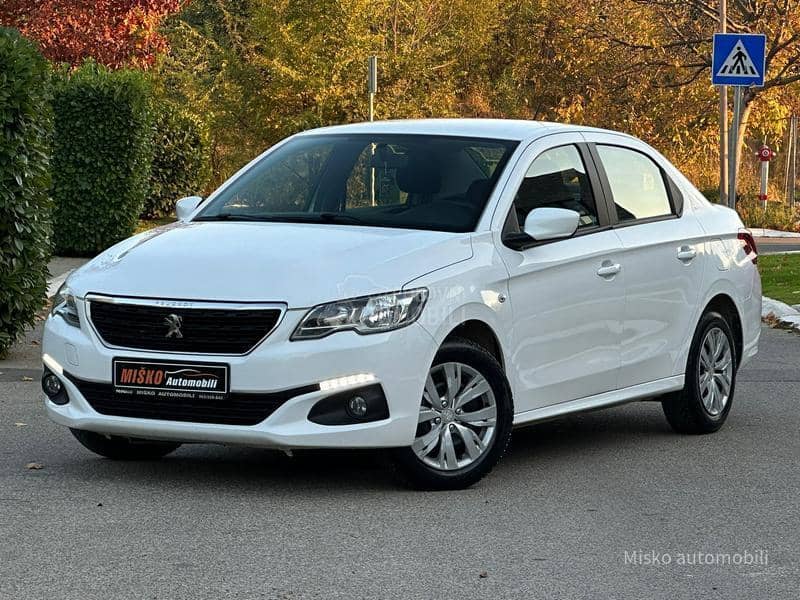 Peugeot 301 1.2 Puretech Led