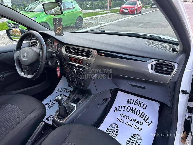 Peugeot 301 1.2 Puretech Led