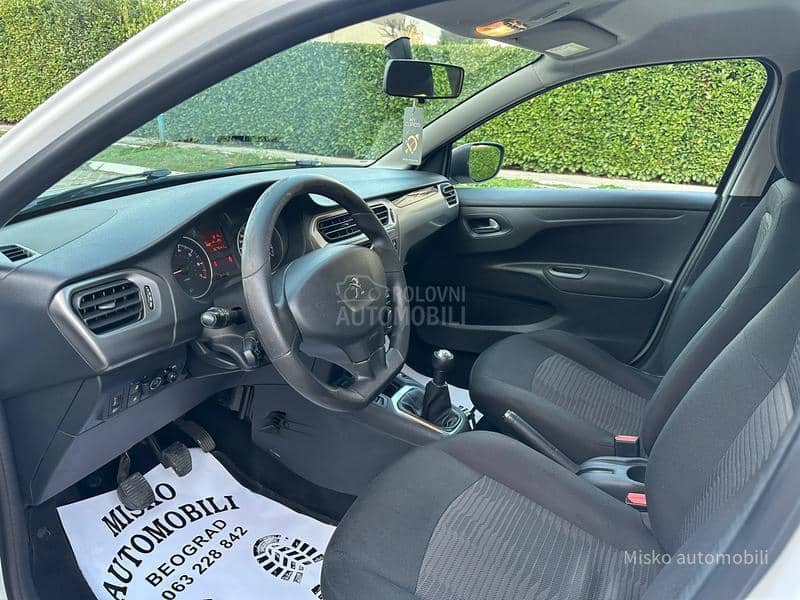 Peugeot 301 1.2 Puretech Led