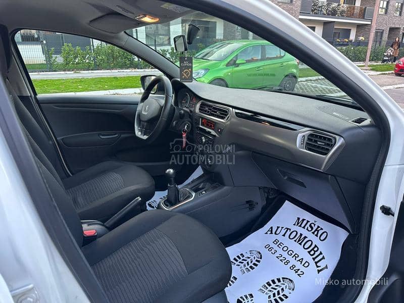 Peugeot 301 1.2 Puretech Led