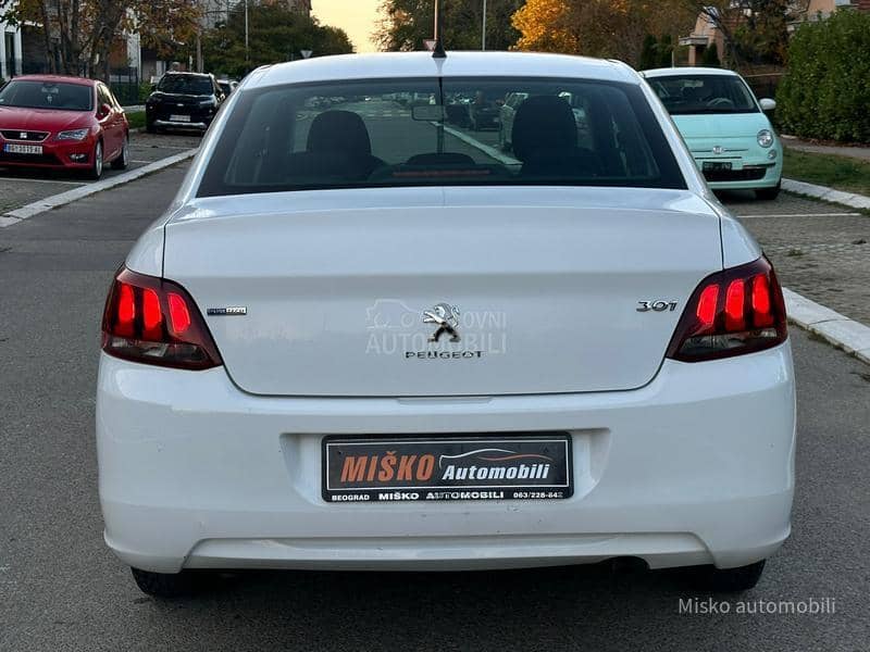 Peugeot 301 1.2 Puretech Led