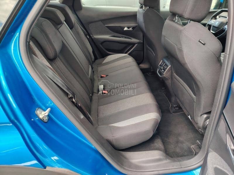Peugeot 3008 1.2 ACTIVE BUSINESS