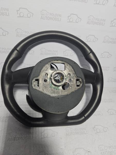 VOLAN AIRBAG OKRUGLI A3 Q3