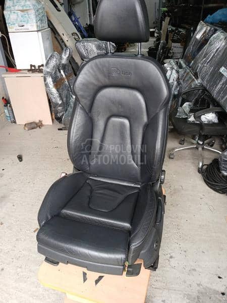 A4 B8 KARAVAN SEDIŠTA KOŽNA