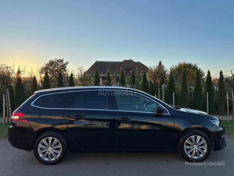 Peugeot 308 1.5 Allure