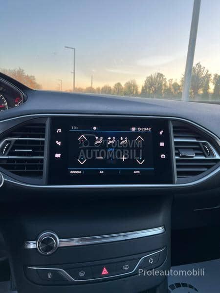 Peugeot 308 1.5 Allure