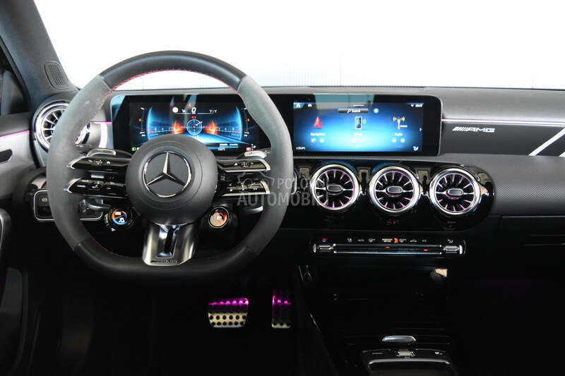 Mercedes Benz A 35 AMG 4Matic