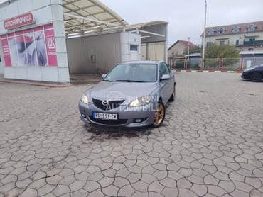 Mazda 3 2.0 i