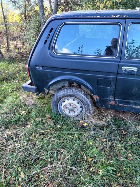 Lada Niva 1.7
