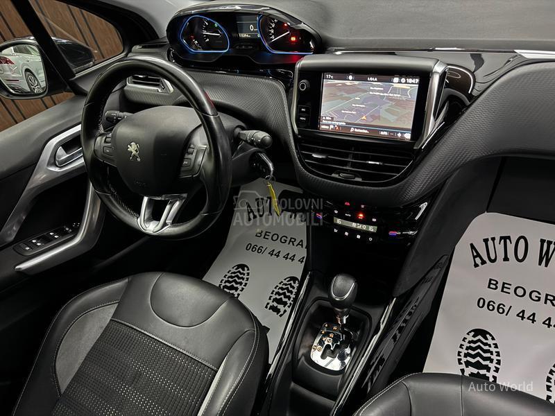 Peugeot 2008 A.T ALLURE