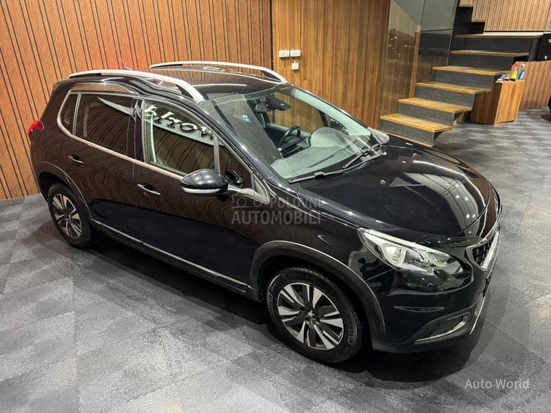 Peugeot 2008 A.T ALLURE