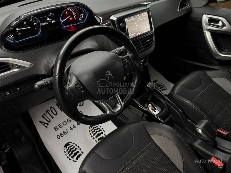 Peugeot 2008 A.T ALLURE