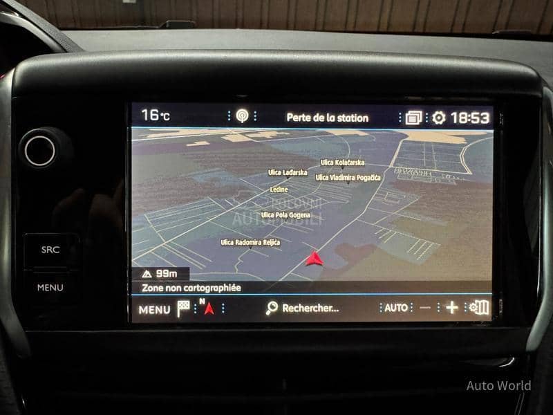 Peugeot 2008 A.T ALLURE