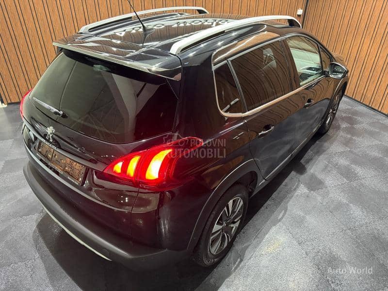 Peugeot 2008 A.T ALLURE