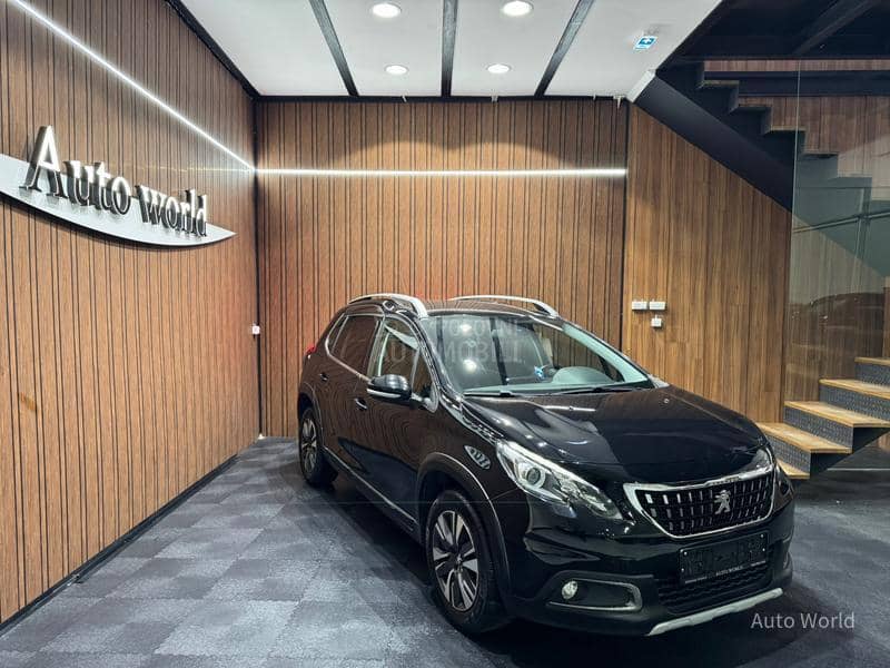 Peugeot 2008 A.T ALLURE