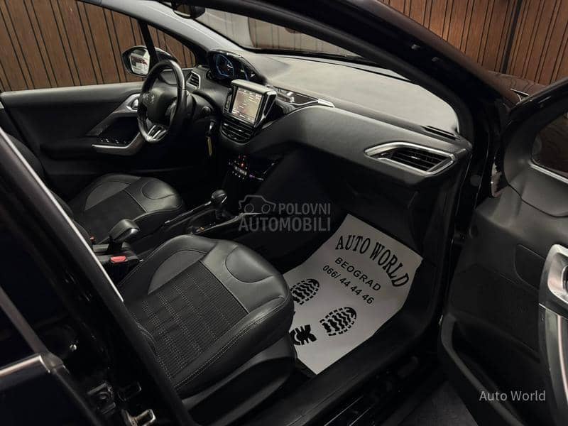 Peugeot 2008 A.T ALLURE