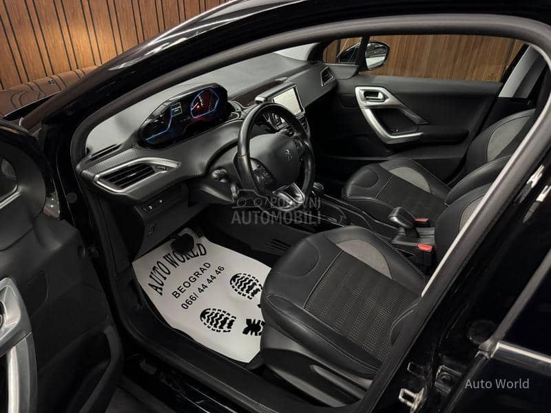 Peugeot 2008 A.T ALLURE