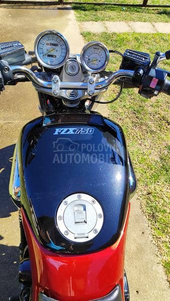 Yamaha Fzx 750
