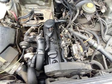 Motor 1,9 tdi  delovi motora za Audi 80 za 1995. god.