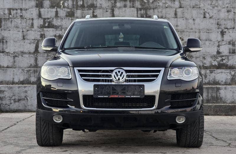 Volkswagen Touareg V6
