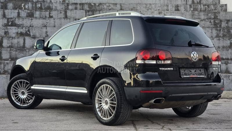 Volkswagen Touareg V6