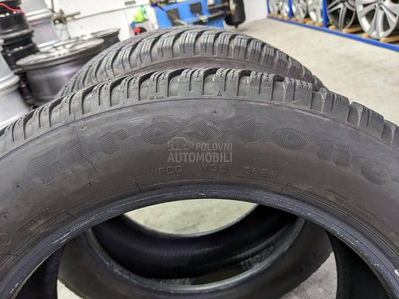Firestone 225/55 R17 Zimska